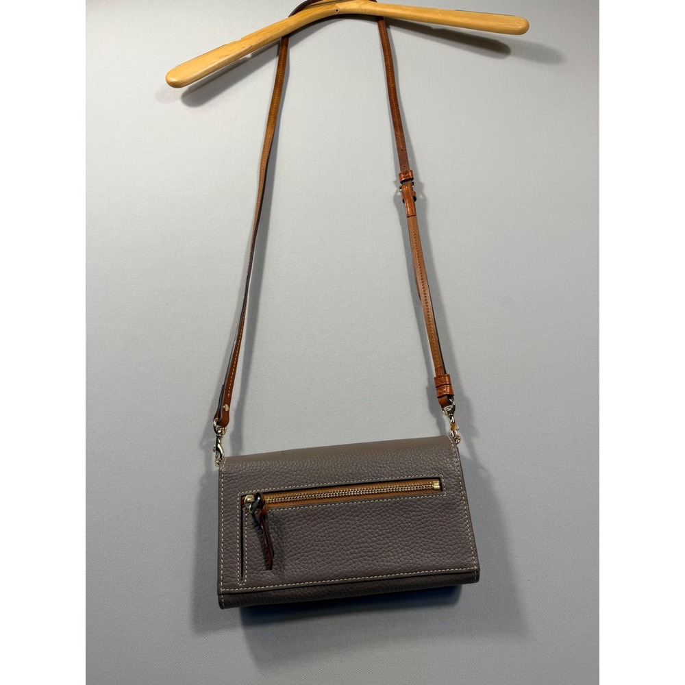 Dooney & Bourke Pebble Grain Crossbody Wallet Bag Taupe Gray Leather EUC - Picture 13 of 15